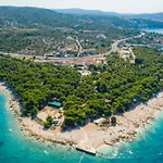 Camping Camp Adriatic Pitches -primosten