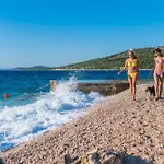 Camping Camp Adriatic Pitches -primosten *