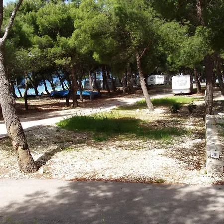 Camp Adriatic Pitches -primosten Kemping