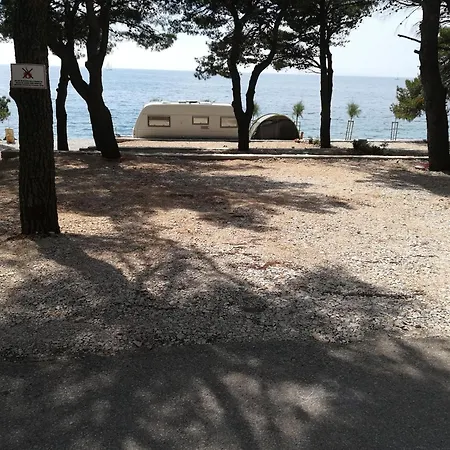 Camp Adriatic Pitches -primosten Kemping Primošten