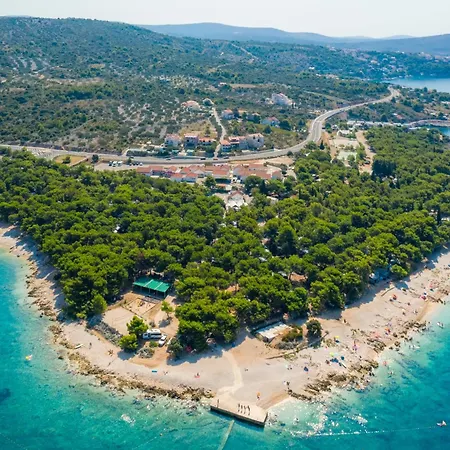 Campsite Camp Adriatic Pitches -primosten