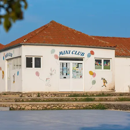 Camp Adriatic Pitches -primosten Camping