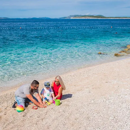 Camp Adriatic Pitches -primosten Campsite Primosten