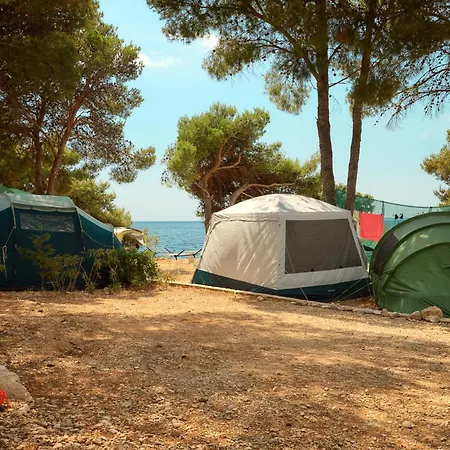Kemping Camp Adriatic Pitches -primosten Primošten