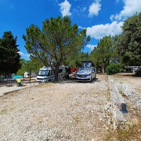 Camp Adriatic Pitches -primosten * Primošten