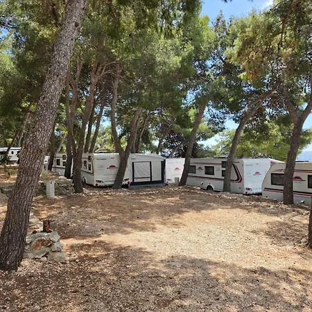 Camp Adriatic Pitches -primosten Camping Primošten