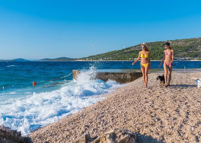 营地 Camp Adriatic Pitches -primosten *